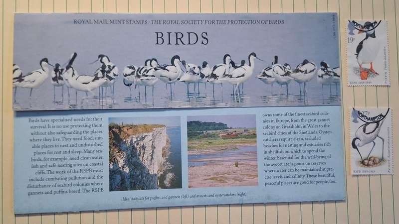 1989 - UK - Used : 19 + 27 - Birds Royal Mail Brochure with Stamps