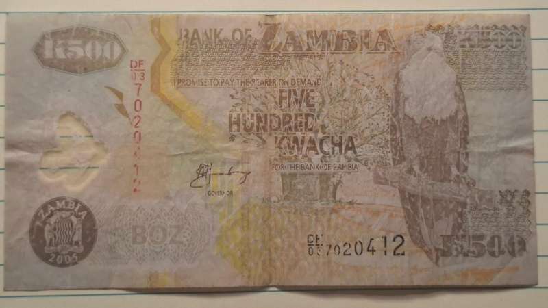 2005 - Zambia - 500 Kwacha - Signature: Dr. Caleb Mailoni Fundanga - Demonetised Jul 2013 - DF03 702