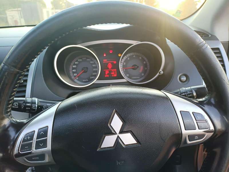 2007 Mitsubishi Outlander SUV