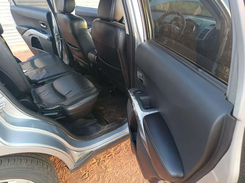 2007 Mitsubishi Outlander SUV