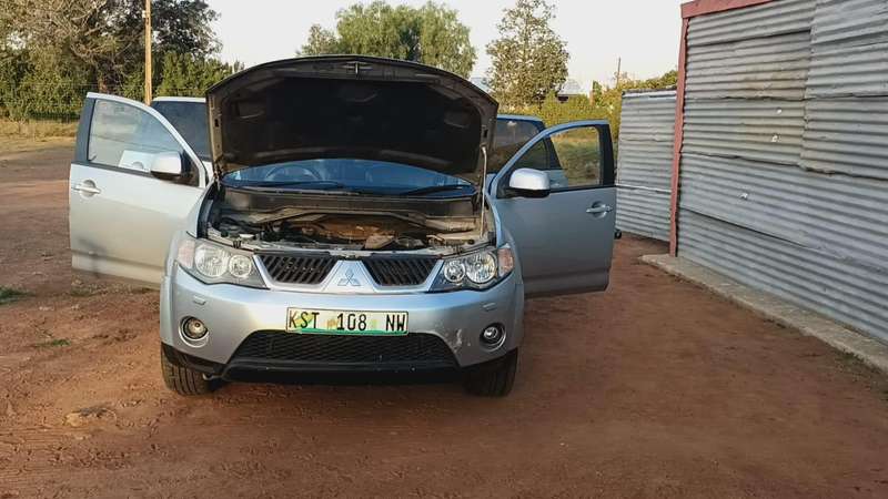 2007 Mitsubishi Outlander SUV