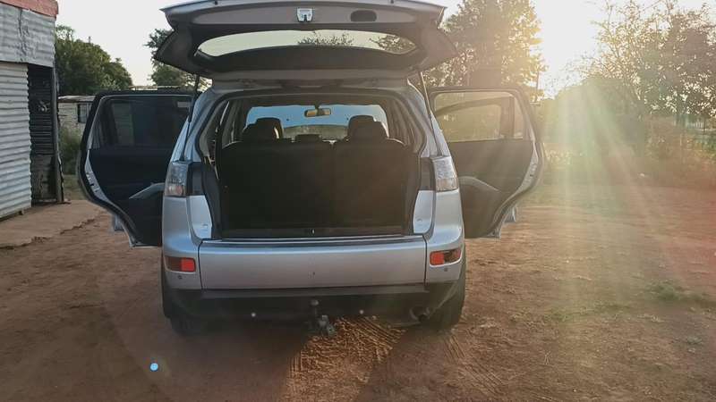 2007 Mitsubishi Outlander SUV