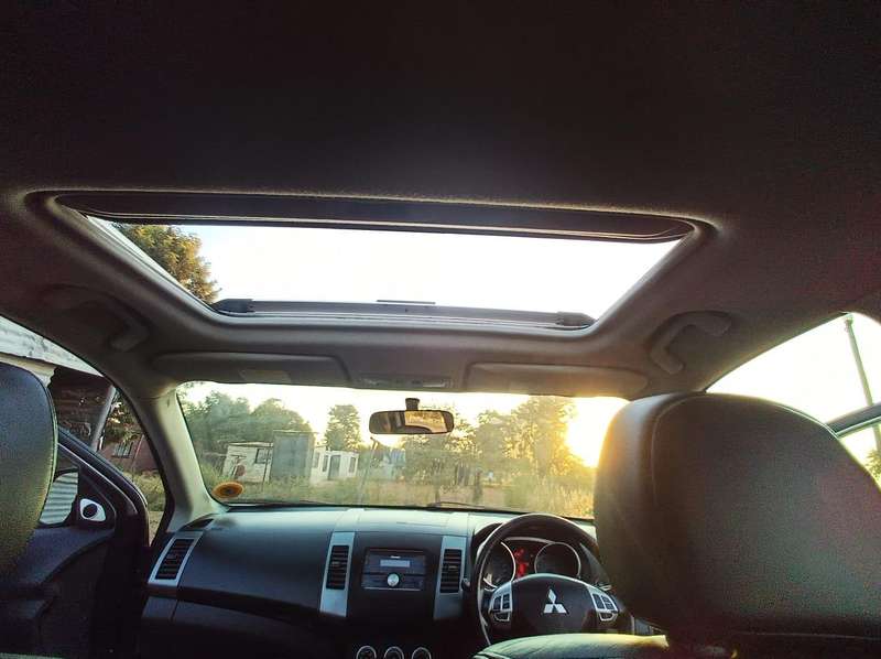 2007 Mitsubishi Outlander SUV