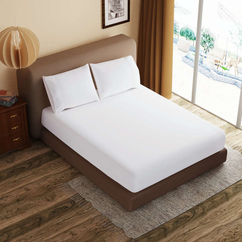 Fitted Sheet & Pillowcase Set! White