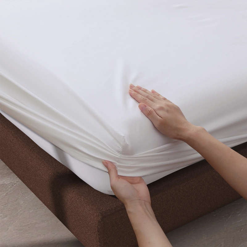 Fitted Sheet & Pillowcase Set! White