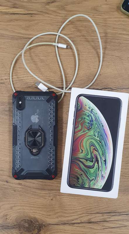IPhone XS MAX (Face ID not working)