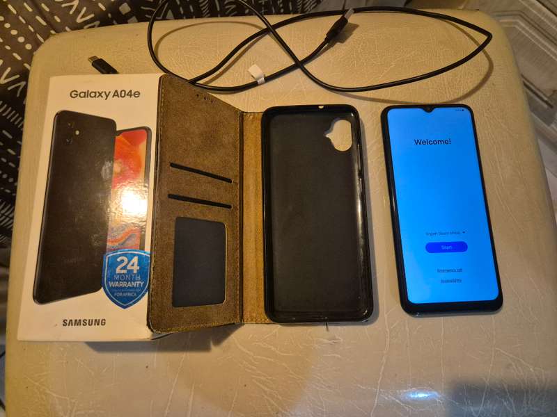 SAMSUNG A04E DUAL SIM