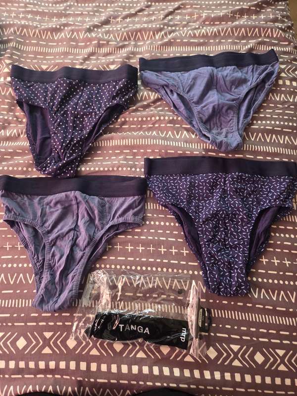 MENS BRIEFS SIZE SMALL