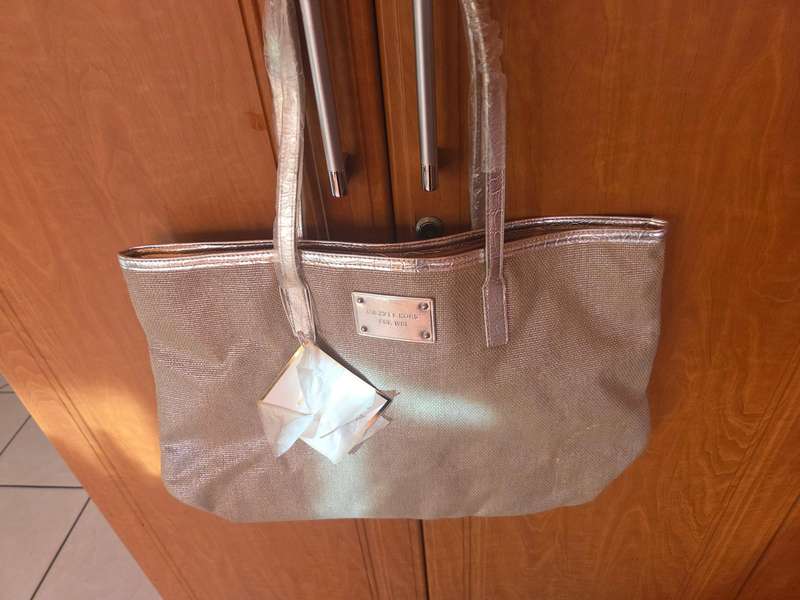 MICHAEL KORS SHOPPER BAG BRAND NEW