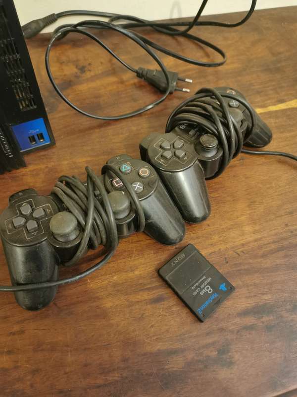 Original Fat Console for PlayStation 2 with Memory Card and 2 Remotes