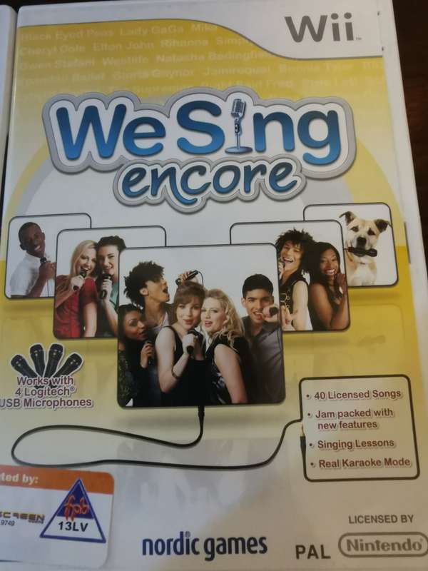 Epic We Sing Collection on Nintendo Wii with Booklets
