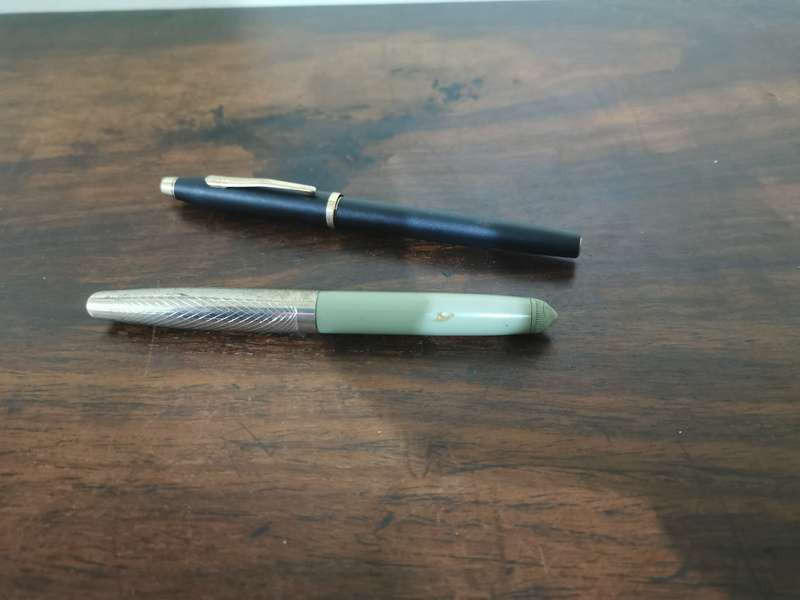 Pair of Vintage Gold Nib Fountain Pens