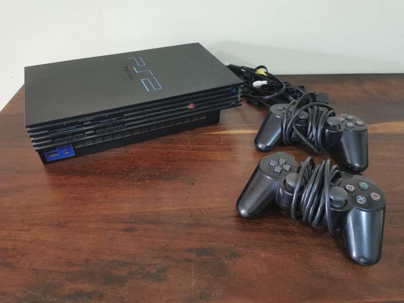 Sony PlayStation 2 Fat Console