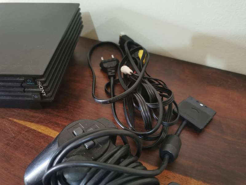 Sony PlayStation 2 Fat Console