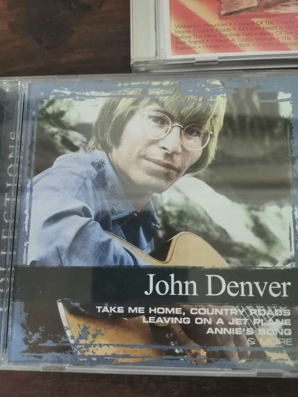 Country Music CD Collection