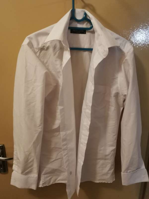 Sungate Slim Fit Pure White Shirt - Size M