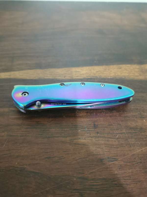 Awesome Switchblade with Amazing Colouring