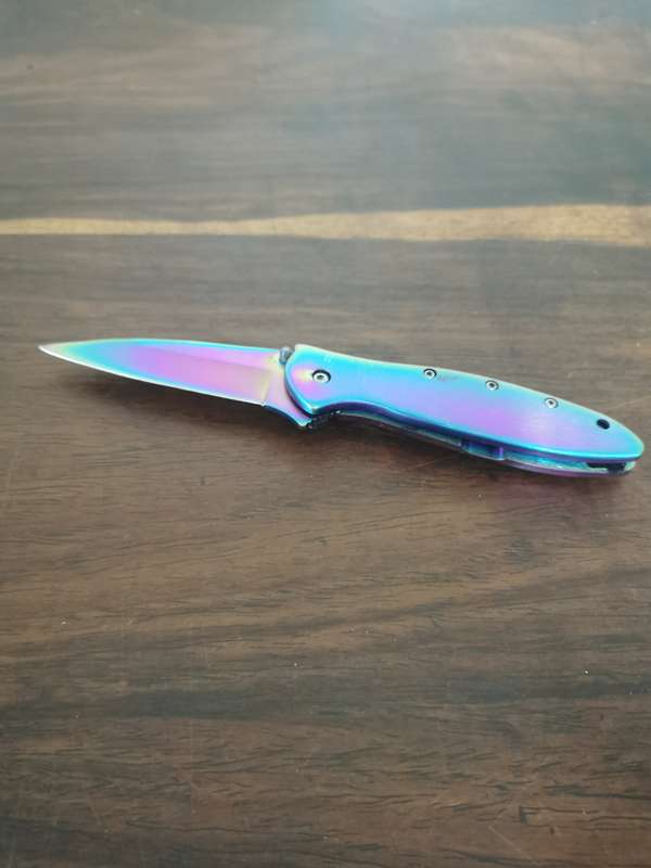 Awesome Switchblade with Amazing Colouring