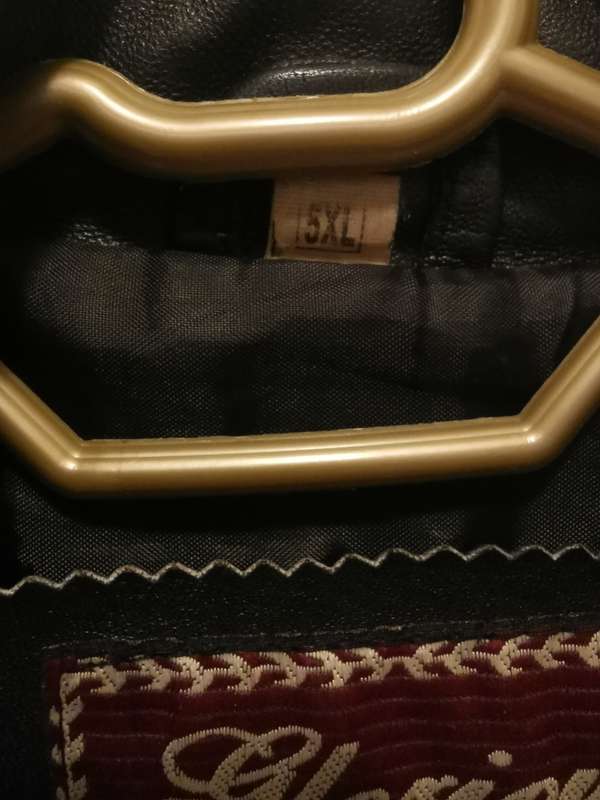 Genuine Leather Jacket in Perfect Condition - size XL