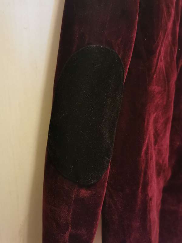 Classy Men's Blazer - size XL