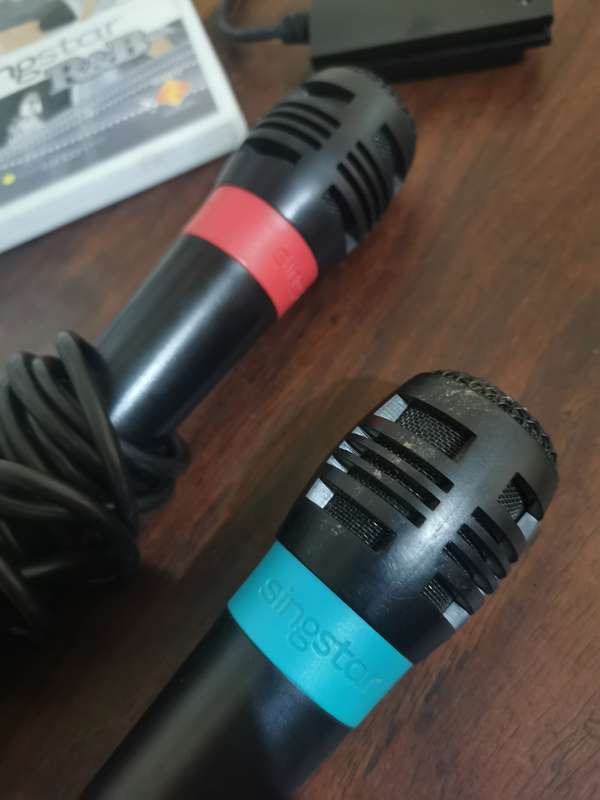 Singstar Collection for PlayStation 2 with mics
