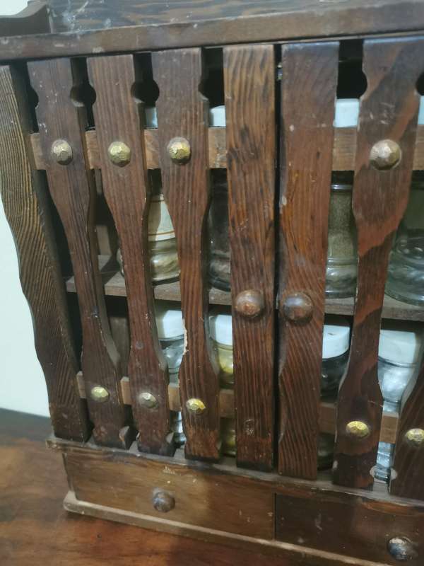 Vintage Spice Rack with Vintage Spice Bottles - 34cmx29cm