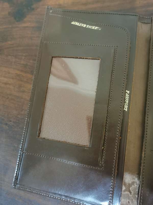 Vintage Bushbuck Genuine Leather Saddle Hide Traveler's Wallet