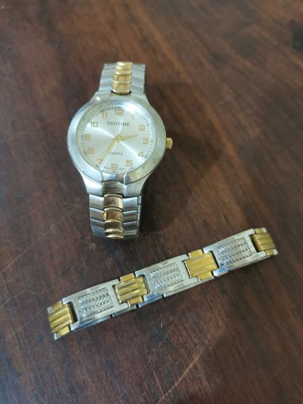 Classy Gentleman's Watch and Bracelet Combo