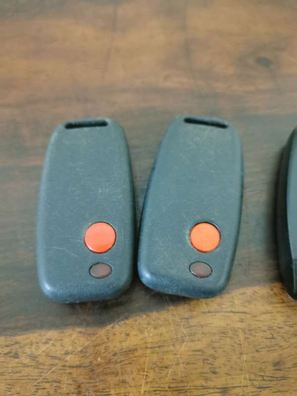 Collection of x6 Gate Remotes