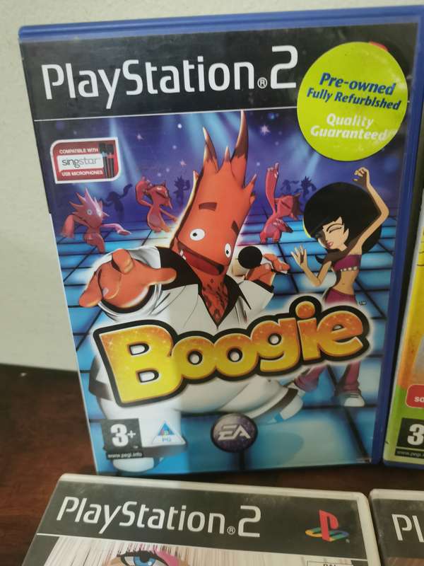 Singstar Collection for PlayStation 2 with extra Adapter