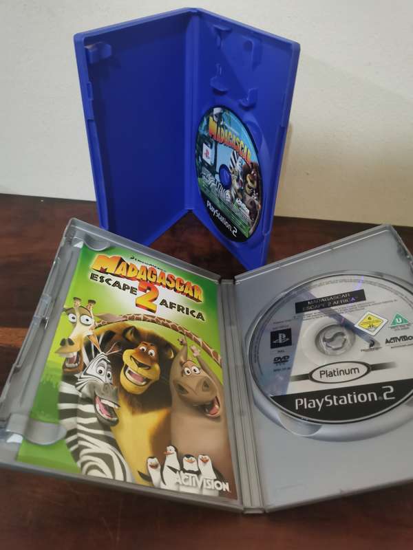 Madagascar 1 AND 2 on PlayStation 2