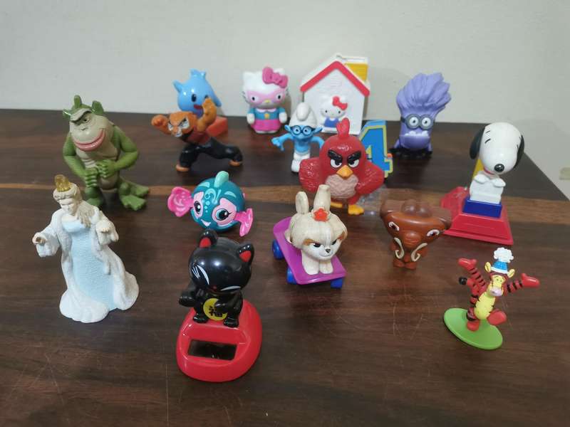 Collectable Macdonalds Toy Lot