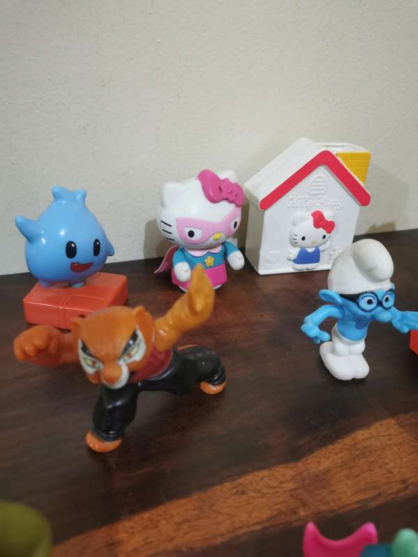 Collectable Macdonalds Toy Lot
