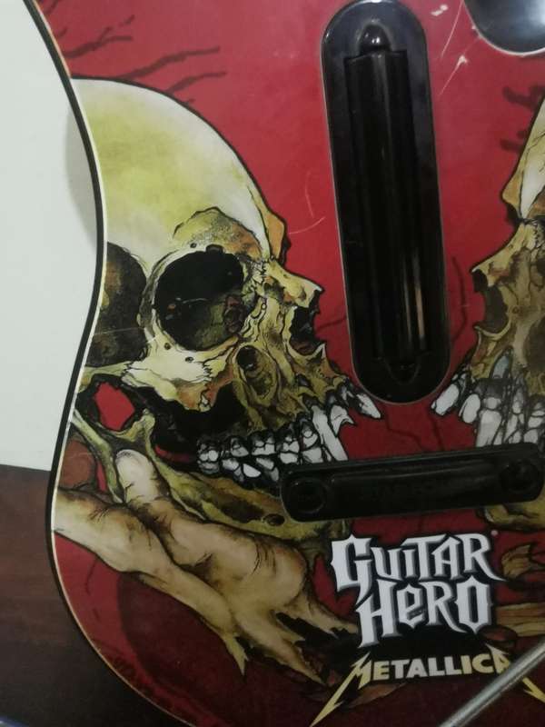 Metallica Guitar Hero Kit for PlayStation 2
