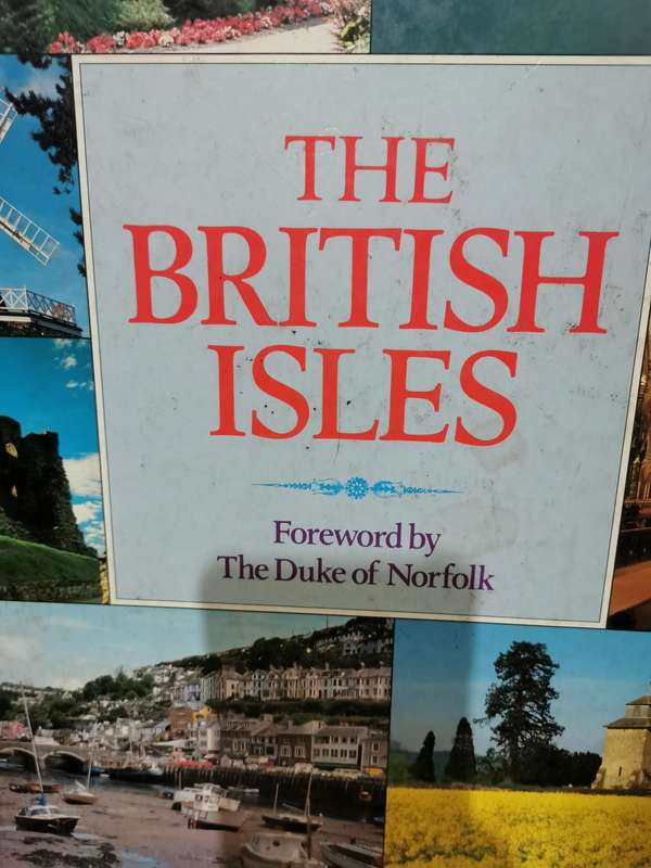 Large Hardcover Illustrated Book Pair of Britain and its Isles
