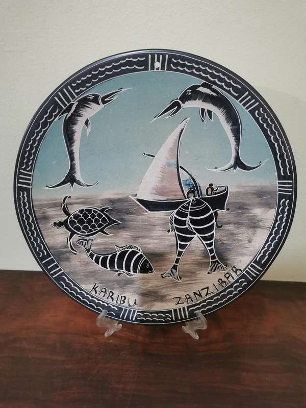 Gorgeous Karibu Zanzibar Display Plate