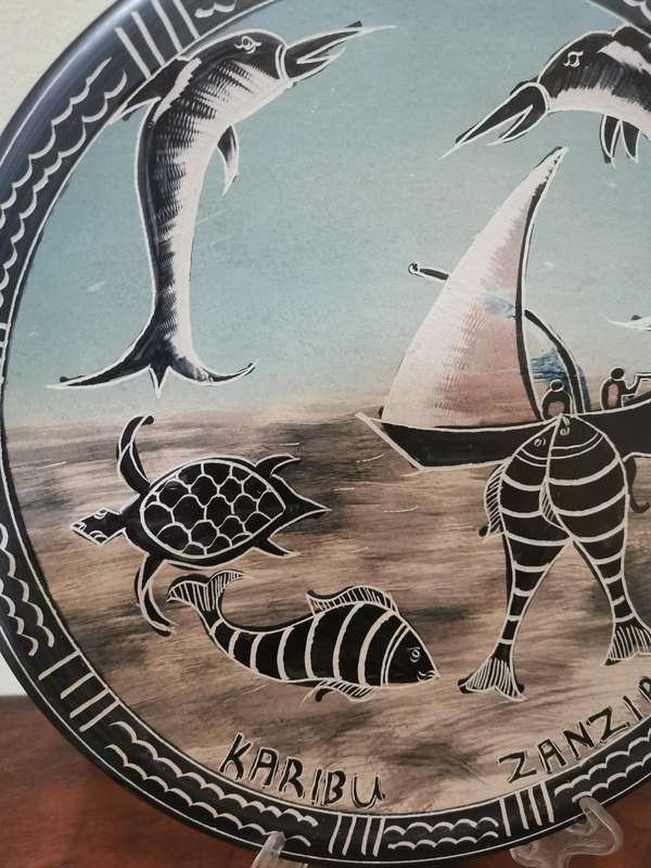 Gorgeous Karibu Zanzibar Display Plate