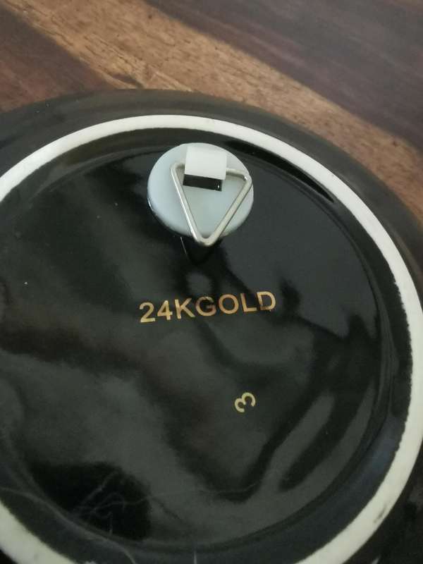 24K Gold Trim Dubai Display Plate