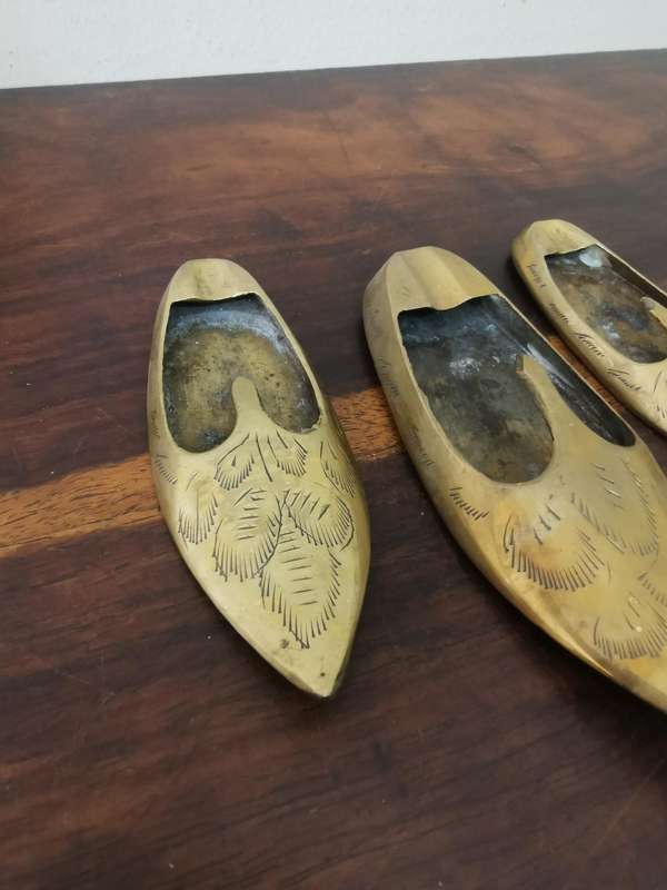 Vintage Brass Slipper Ashtray Set