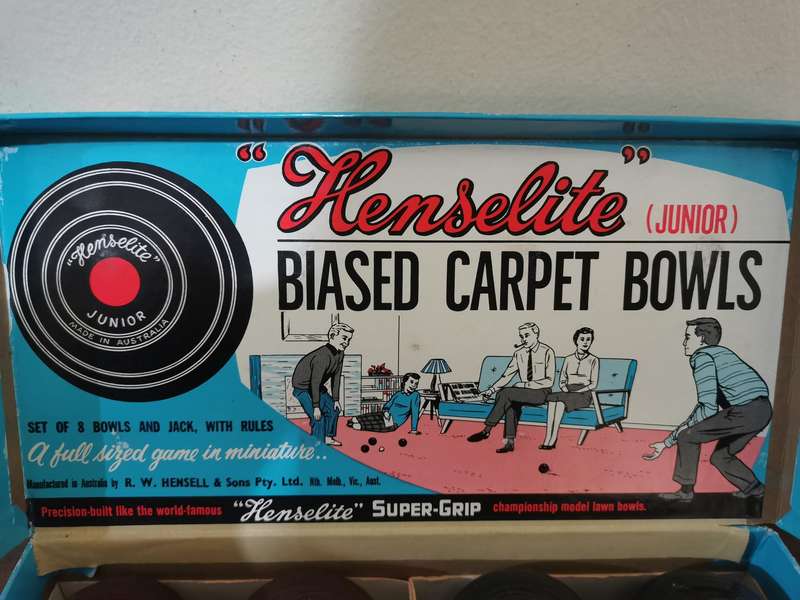 Vintage Henselite Carpet Bowls Set
