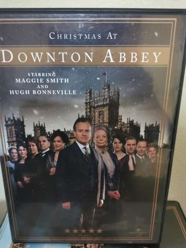 Downton Abbey Seasons 1-6 including the Christmas Special Complete on DVD