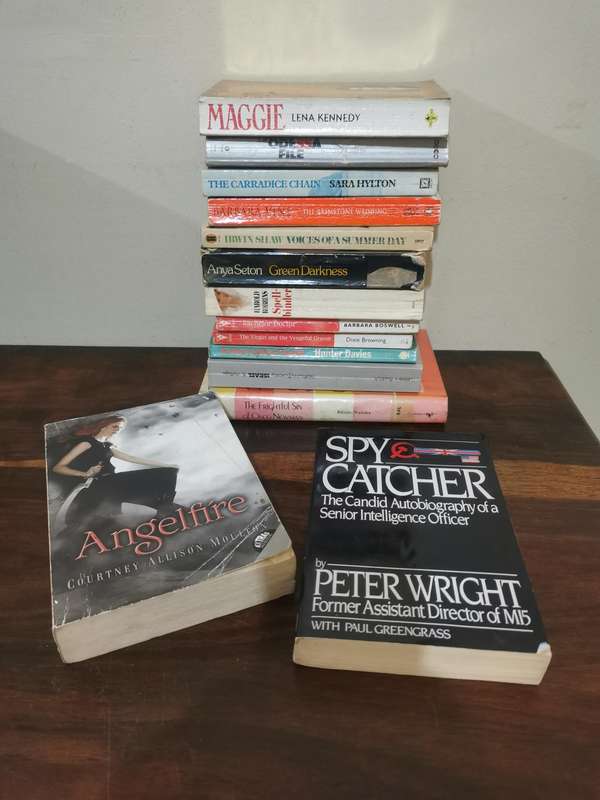 Collection of Various Novels and Books x14