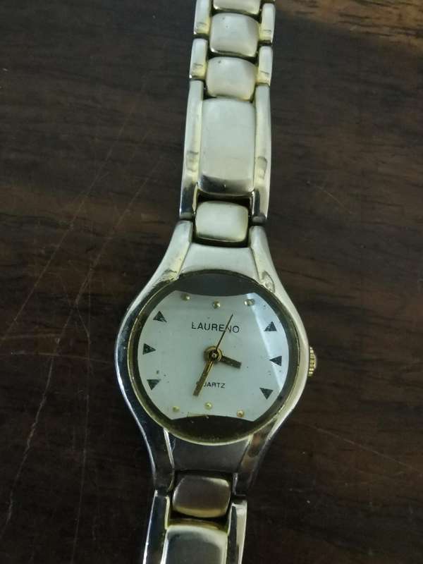 Huge Collection of Lovely Lady's Watches x11