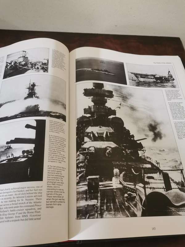 World War 2, 50th Anniversary Commemorative Edition - Huge Hardcover 38cmx28cm