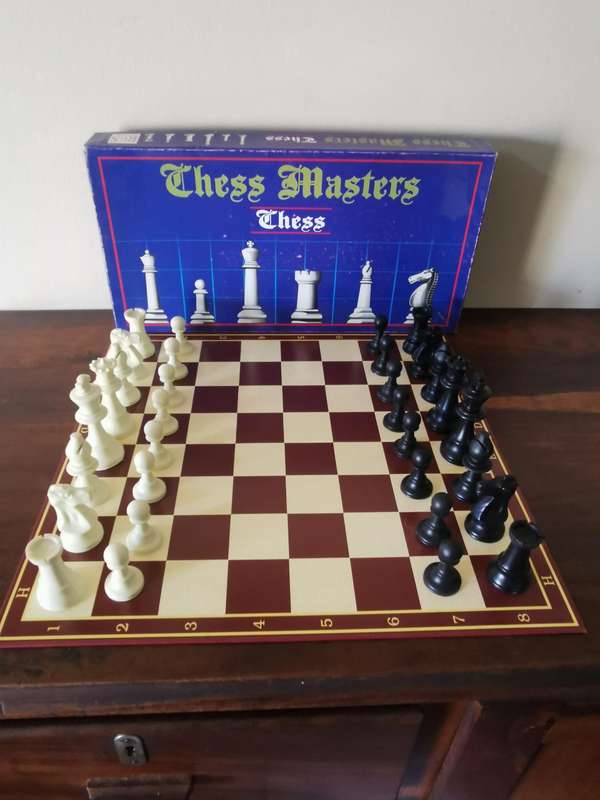 Vintage Chess Masters Chess Set by RGS