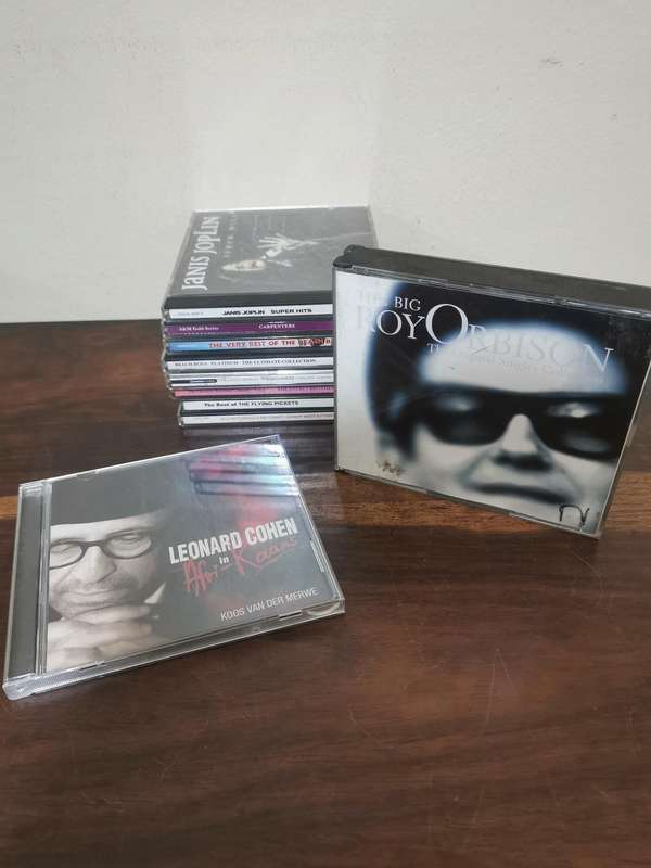 Easy Listening and Golden Oldies Music CD Collection