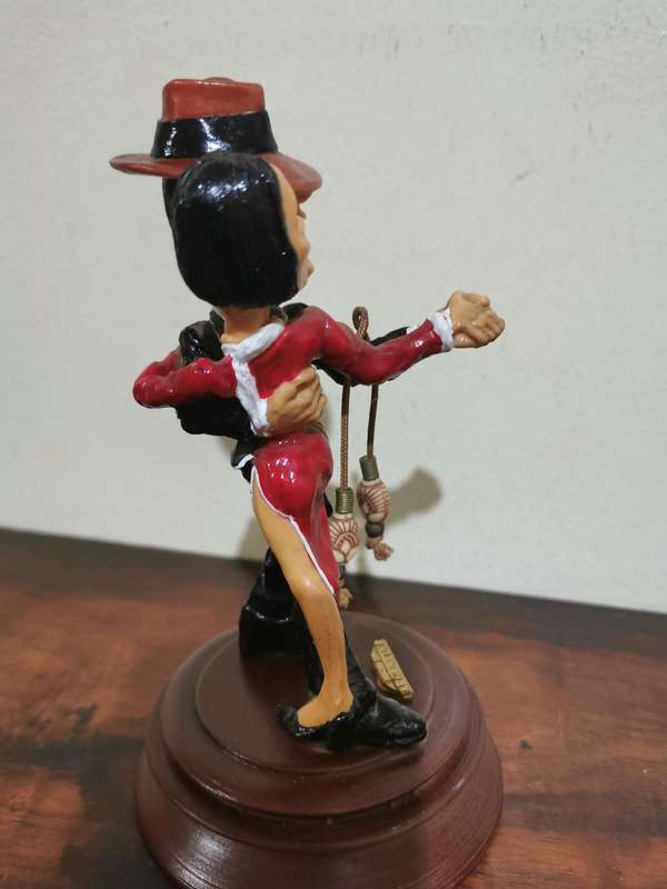 Hecho en Argentina Tango Dancing Couple Figurine