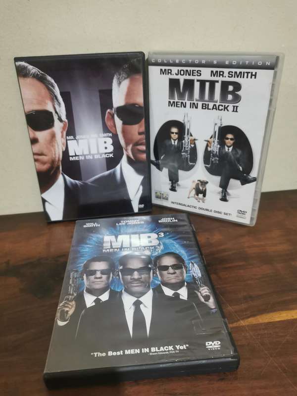 Men in Black 1, 2 AND 3 on DVD
