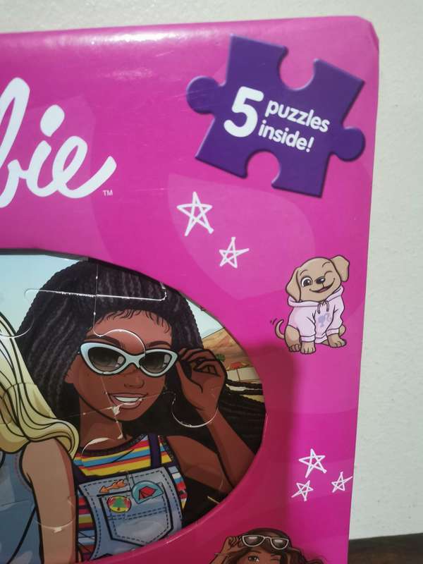 Barbie Puzzle Book including Colour by Numbers Book