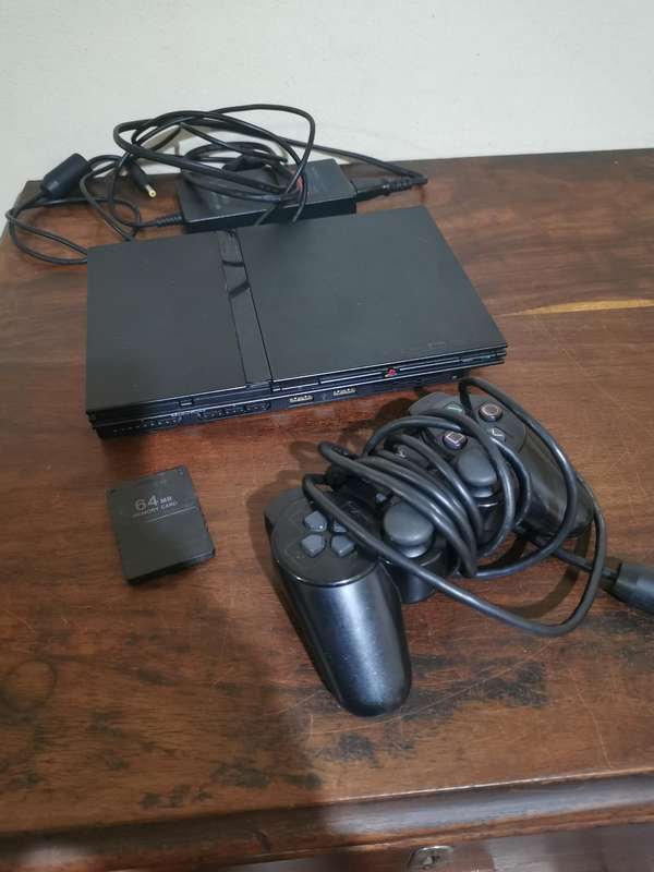 PlayStation 2 Console Complete with Memory Card and Remote